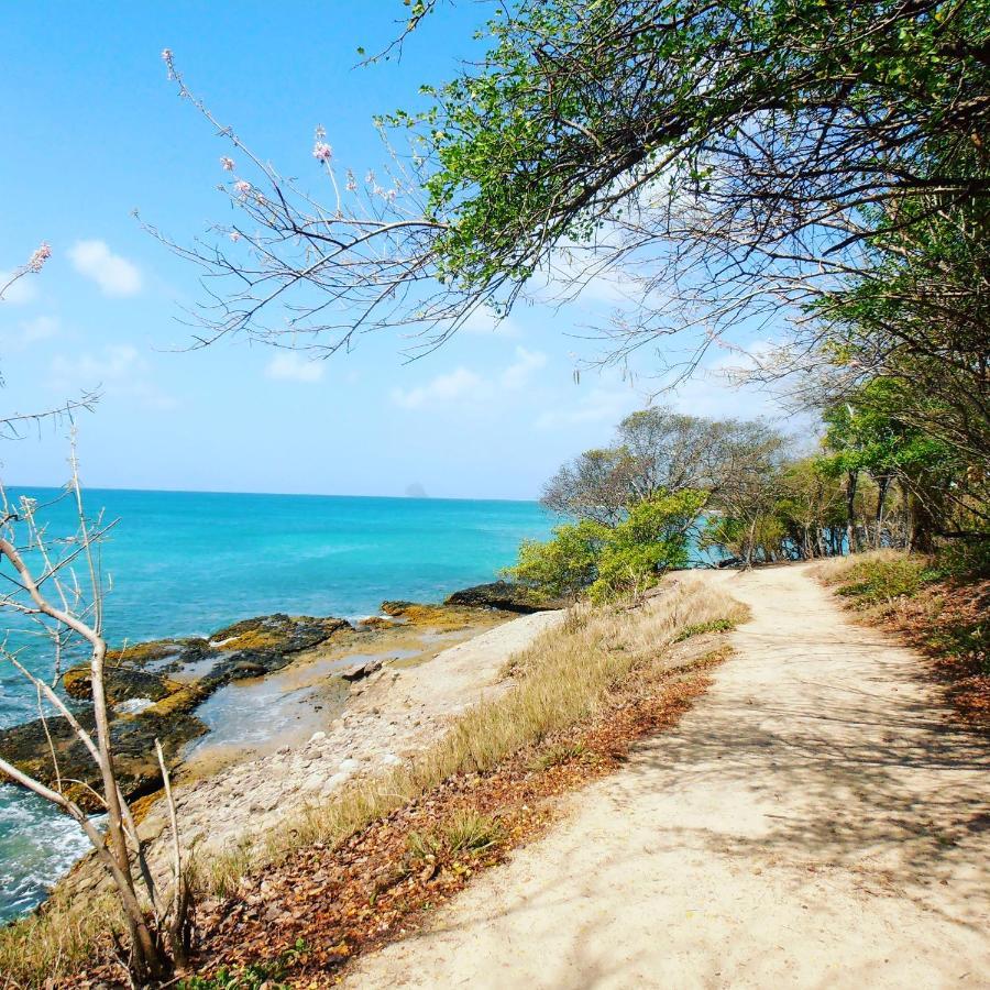 Nouveau Domaine De Mabouya Vue Mer Et Proximite Plage Сент-Люс Экстерьер фото